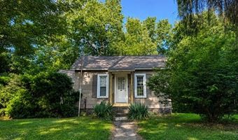 137 Park Ave, Allegan, MI 49010