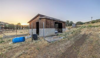 6780 Hubbard Rd, Acton, CA 93510