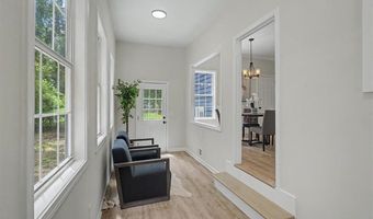 5422 Cheyenne Dr, Acworth, GA 30102