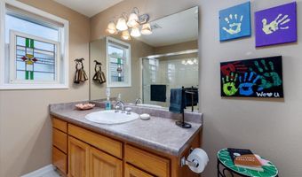 19801 OLMSTEAD Rd NE, Aurora, OR 97002