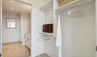 1-5 DOCK St 2603, Philadelphia, PA 19106