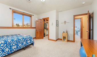 435 N Chestnut Blvd, Brandon, SD 57005