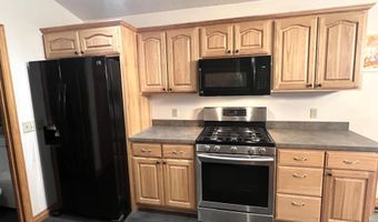 927 Bear Claw Rd, Clark Fork, ID 83811