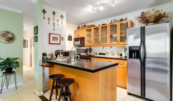 12203 ACADEMY Way 13, Rockville, MD 20852