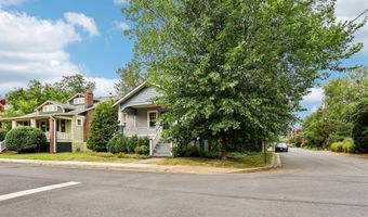 526 N IVY St, Arlington, VA 22201