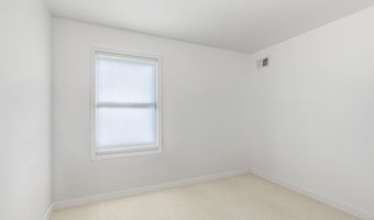 645 Beach Ave, Beachwood, NJ 08722