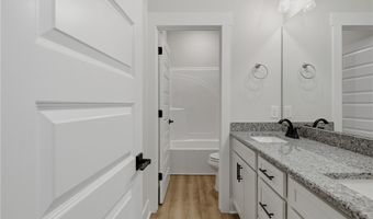 154 Ridge Stone Dr, Autryville, NC 28318