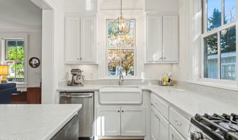 1304 Washington St, Beaufort, SC 29902