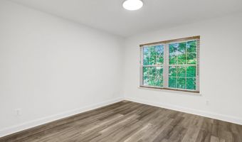 3307 WYNDHAM Cir 2157, Alexandria, VA 22302