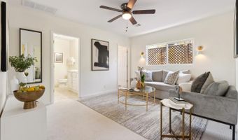 1039 Stevenson St, Santa Rosa, CA 95404