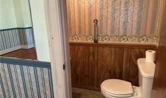 3323 Lake Ave, Ashtabula, OH 44004