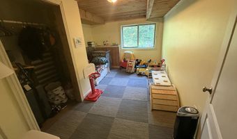 31 Woods Mills Rd, Baldwin, ME 04024
