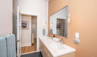 915 Vine St, Cincinnati, OH 45202