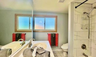 2112 N Kennicott Dr, Arlington Heights, IL 60004