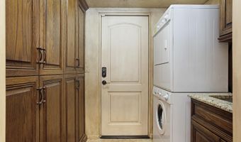 264 Eagle Dr 203, Avon, CO 81620