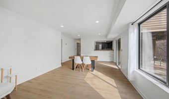 300 Briarcrest Dr 140, Ann Arbor, MI 48104