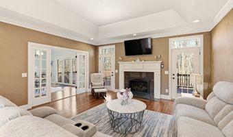 309 High Blf, Aurora, OH 44202