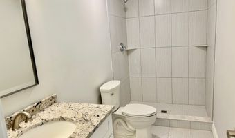 2 Gary Knls, Danbury, CT 06810