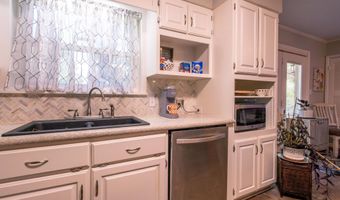 4203 Glenda Lane Ln, Benton, AR 72019