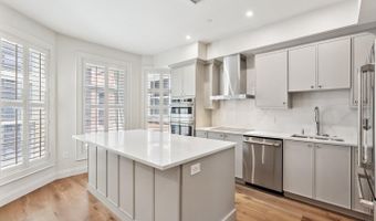 1508 21ST St NW #4, Washington, DC 20036