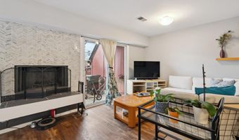 8041 PANTANO Pl 21, Alexandria, VA 22309