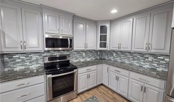 207 Blackberry Cir, Archie, MO 64725