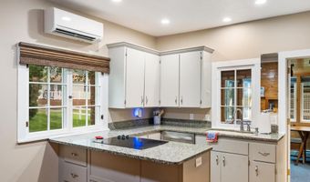 9093 Lake St, Alanson, MI 49706