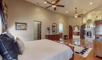 916 Nicholas Ct, Bernalillo, NM 87004