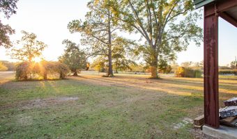 3190 Radio Station Rd, Alma, GA 31510