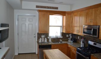 1410 N BOND St, Baltimore, MD 21213