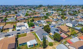 7495 San Vicente St, San Diego, CA 92114
