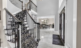 20 Regency Way, Manalapan, NJ 07726