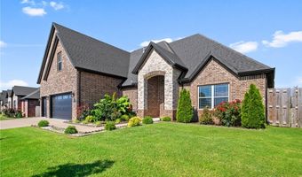 1010 Huntleigh Dr, Bentonville, AR 72713