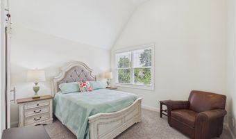 616 2nd St, Bentonville, AR 72712