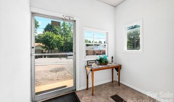 475 Deaverview Rd, Asheville, NC 28806