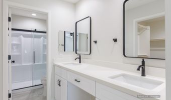 8870 W RAFAEL Dr, Arizona City, AZ 85123