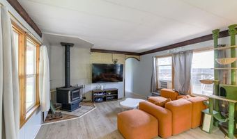 205 N C St, Albion, WA 99125