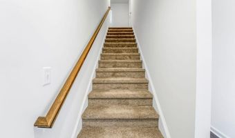 6042 Willutuck Dr, Boiling Springs, SC 29316