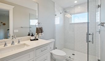 881 N SHORE Dr, Anna Maria, FL 34216