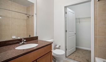 309 HOLLAND 327, Alexandria, VA 22314