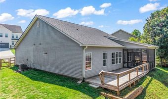 372 Highland Pointe Dr, Alto, GA 30510