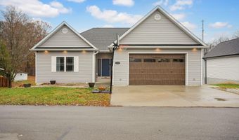 504 6th St, Bedford, IN 47421