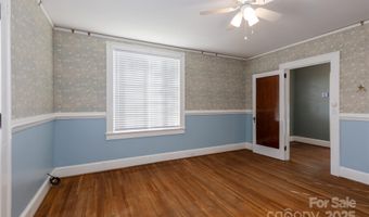 274 N 4th St, Albemarle, NC 28001