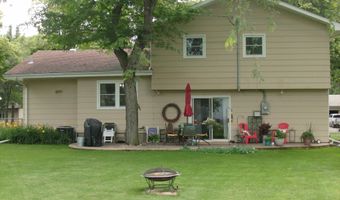 1521 S 7th St, Aberdeen, SD 57401