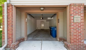 2865 Barclay Way, Ann Arbor, MI 48105