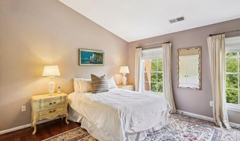 10104 BALDWIN Ct, Bethesda, MD 20817