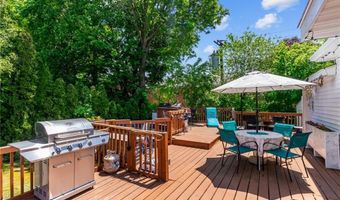 21 High Service Ave, North Providence, RI 02911
