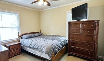511 E Pine St, Atmore, AL 36502