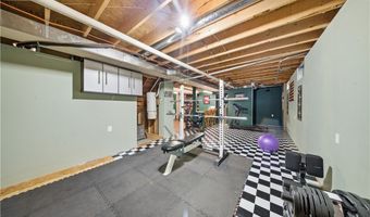 1151 Virginia Dr, Alden, NY 14004