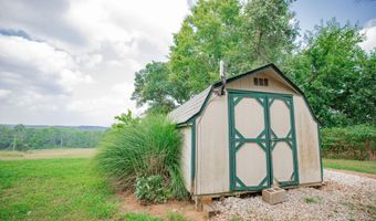 4825 Sycamore St, Aldrich, MO 65601
